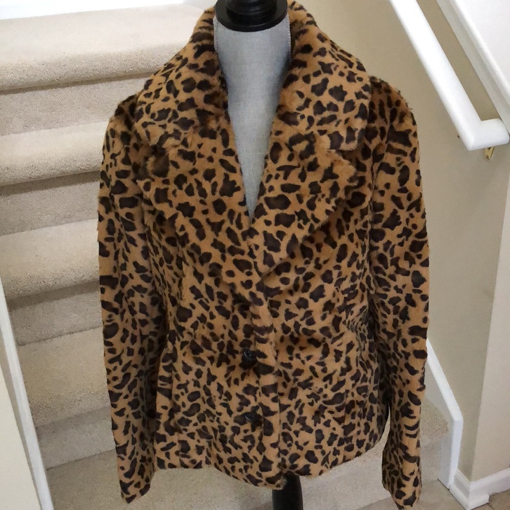NEW Banana Republic Women’s Faux Fur Leopard jacket.  Size L - Picture 7 of 11